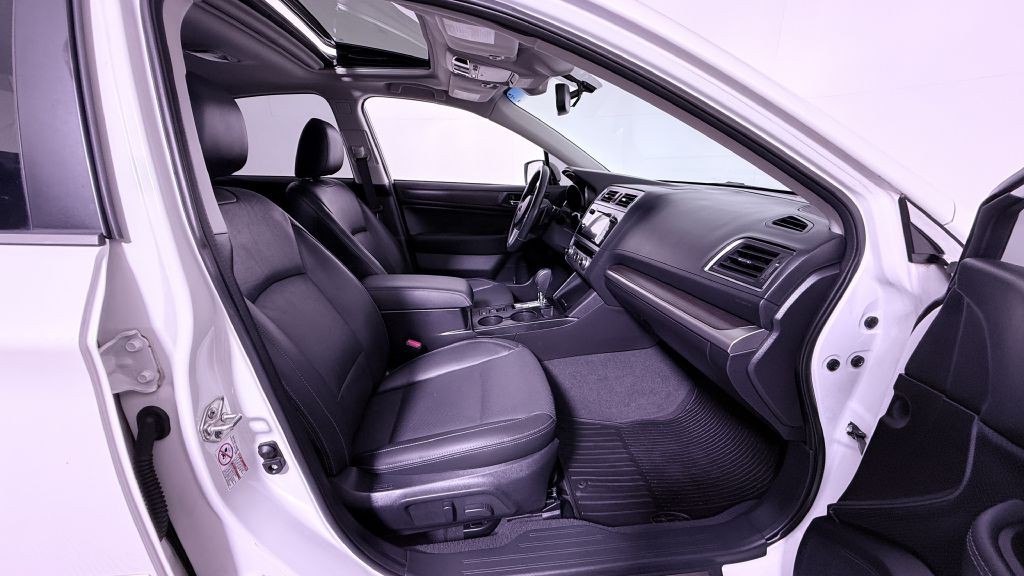 2016 Subaru Legacy Image 26