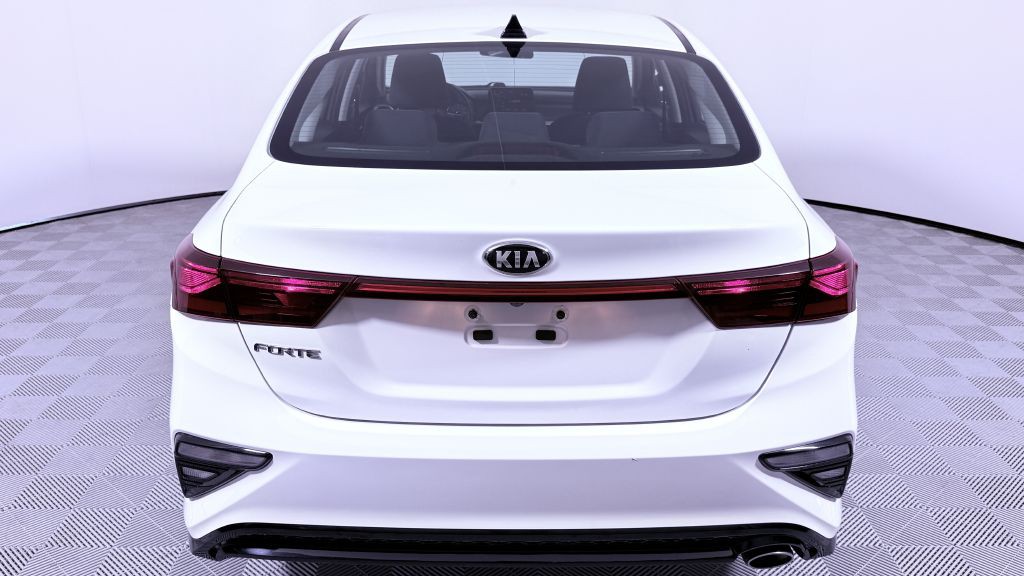 2021 Kia Forte Image 3