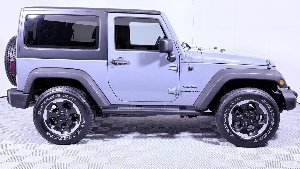 2014 Jeep Wrangler Image 2