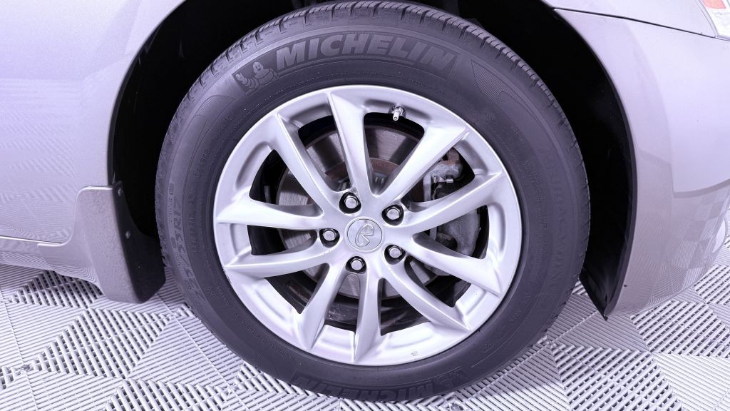 2009 INFINITI G37 Image 24