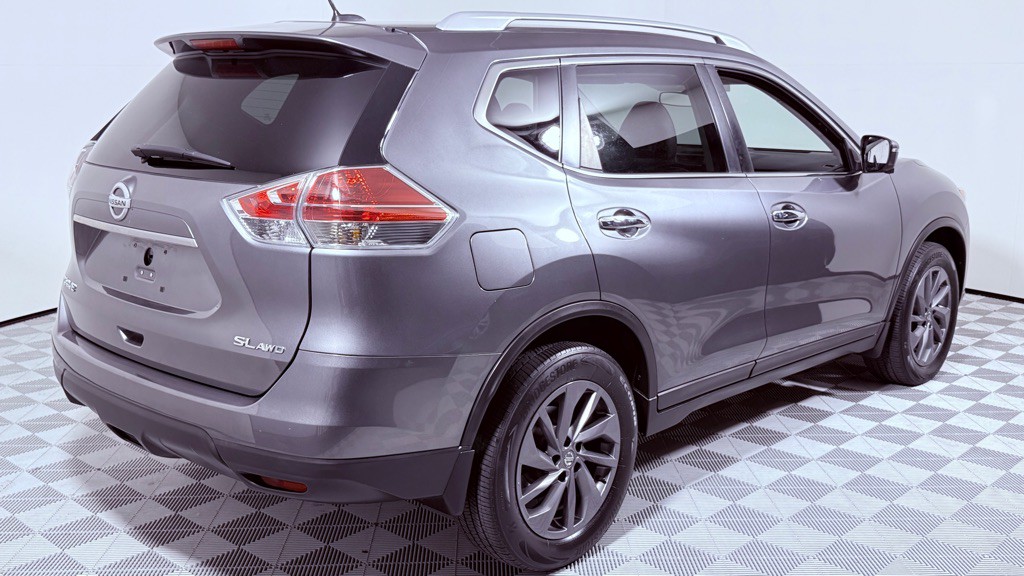 2016 Nissan Rogue Image 3