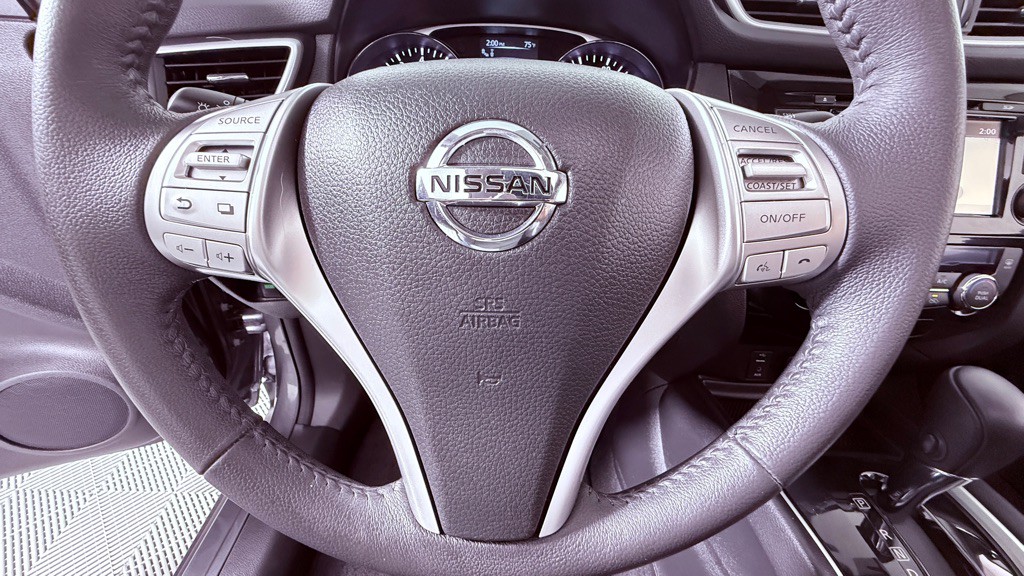 2016 Nissan Rogue Image 10