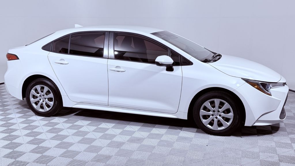 2022 Toyota Corolla Image 2