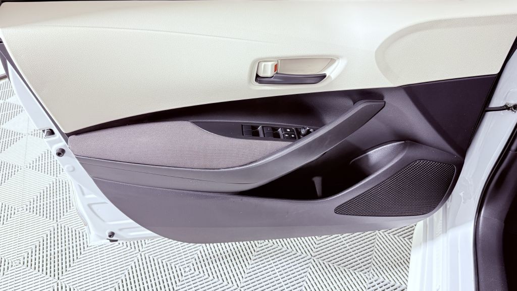 2022 Toyota Corolla Image 9