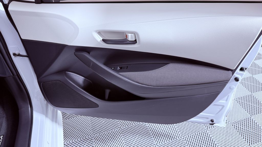 2022 Toyota Corolla Image 22