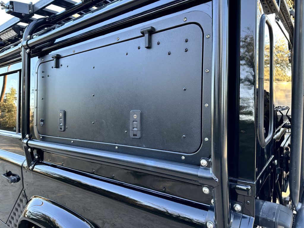 1993 Land Rover Defender Image 42
