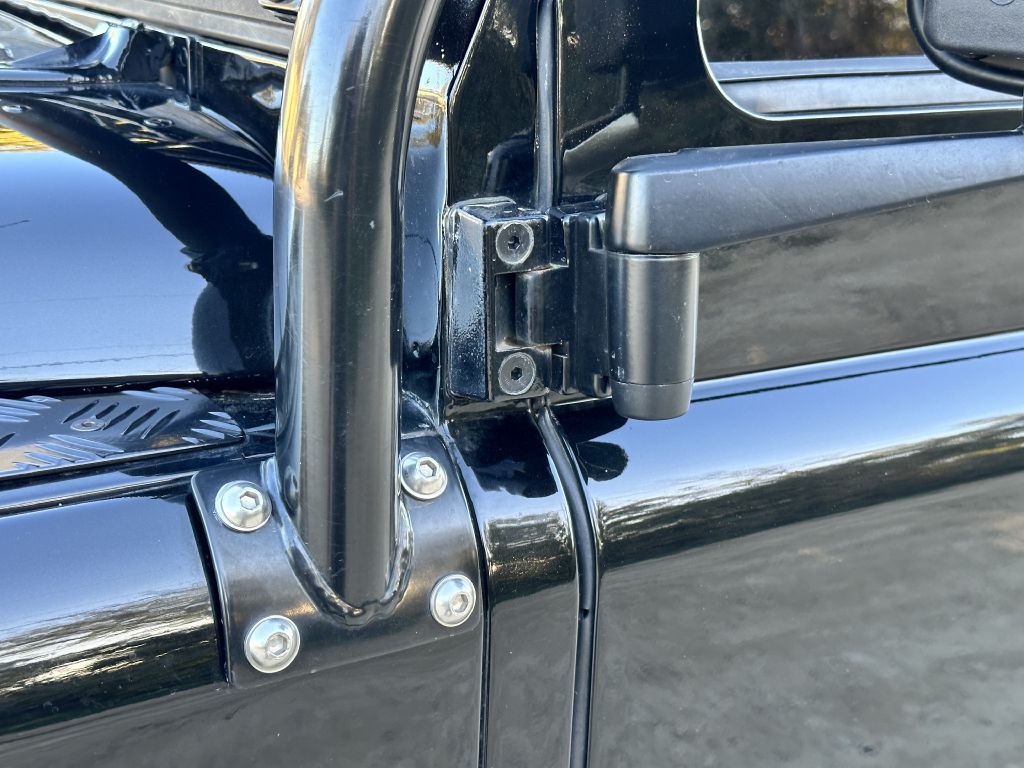 1993 Land Rover Defender Image 47