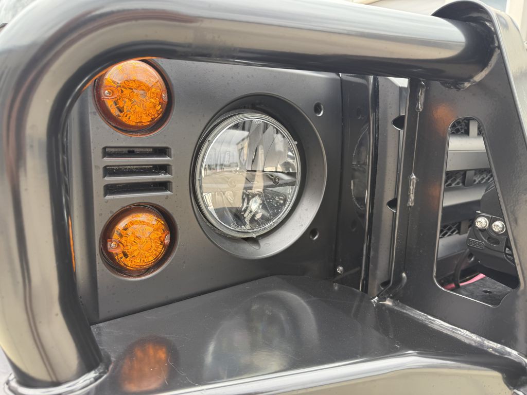 1993 Land Rover Defender Image 15