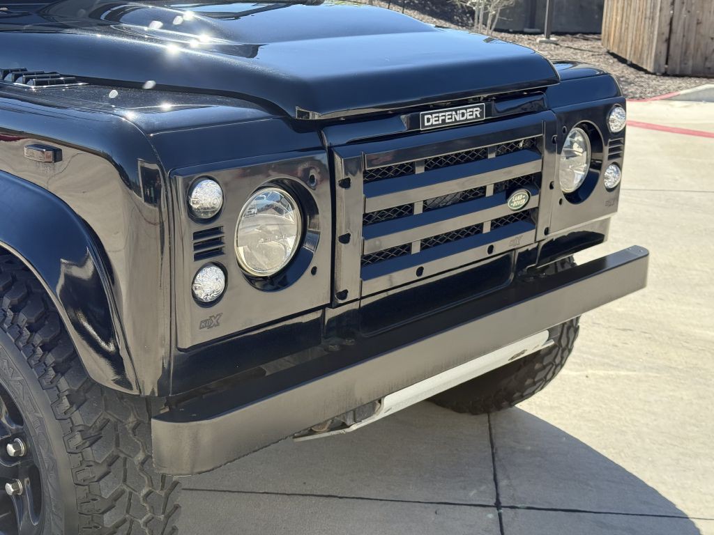 1992 Land Rover Defender Image 5