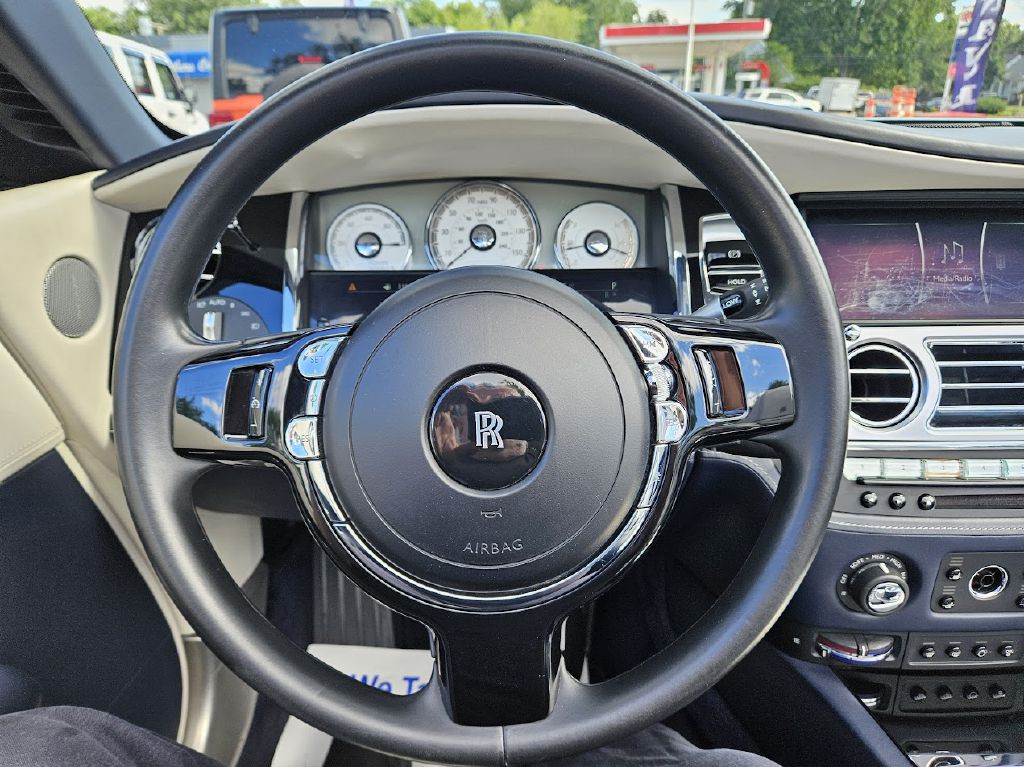2018 Rolls-Royce Dawn Image 13