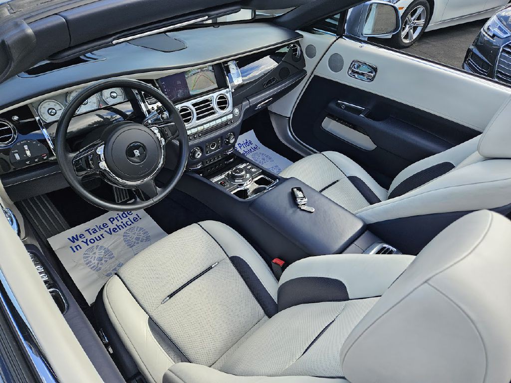 2018 Rolls-Royce Dawn Image 14