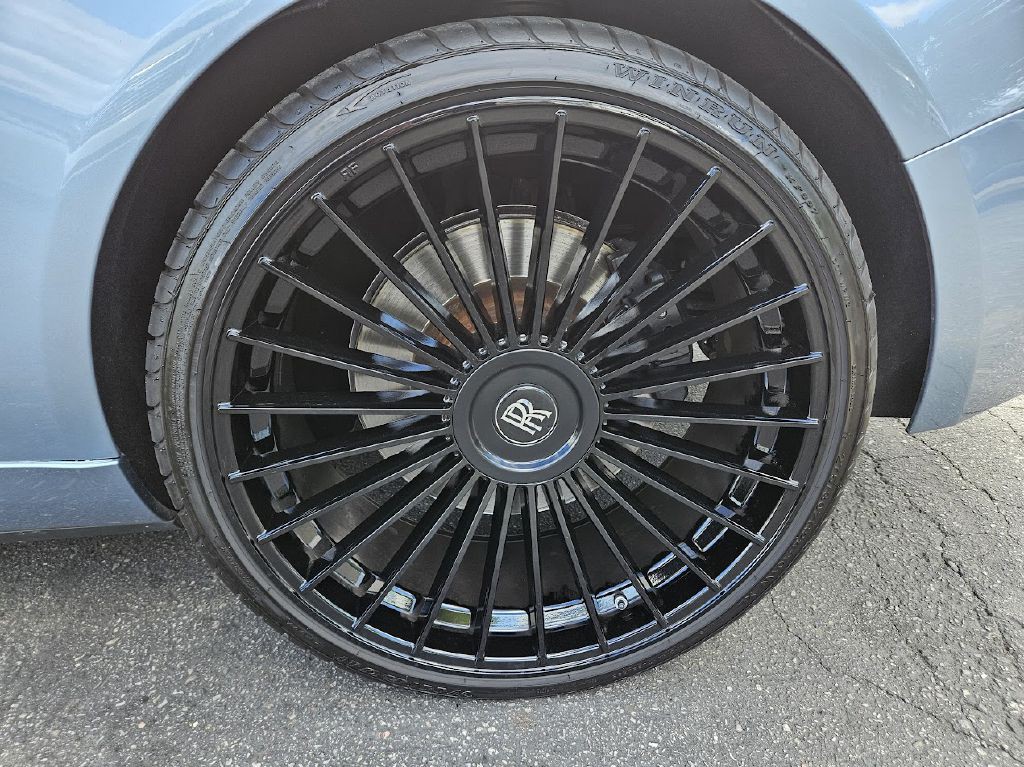2018 Rolls-Royce Dawn Image 21