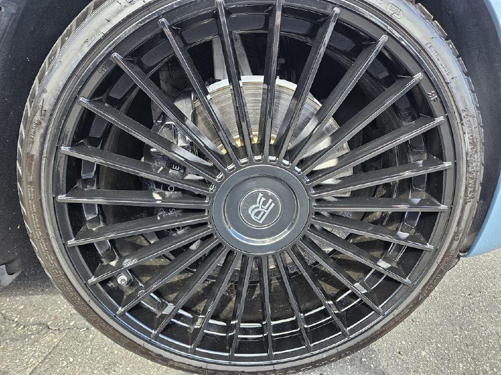 2018 Rolls-Royce Dawn Image 23