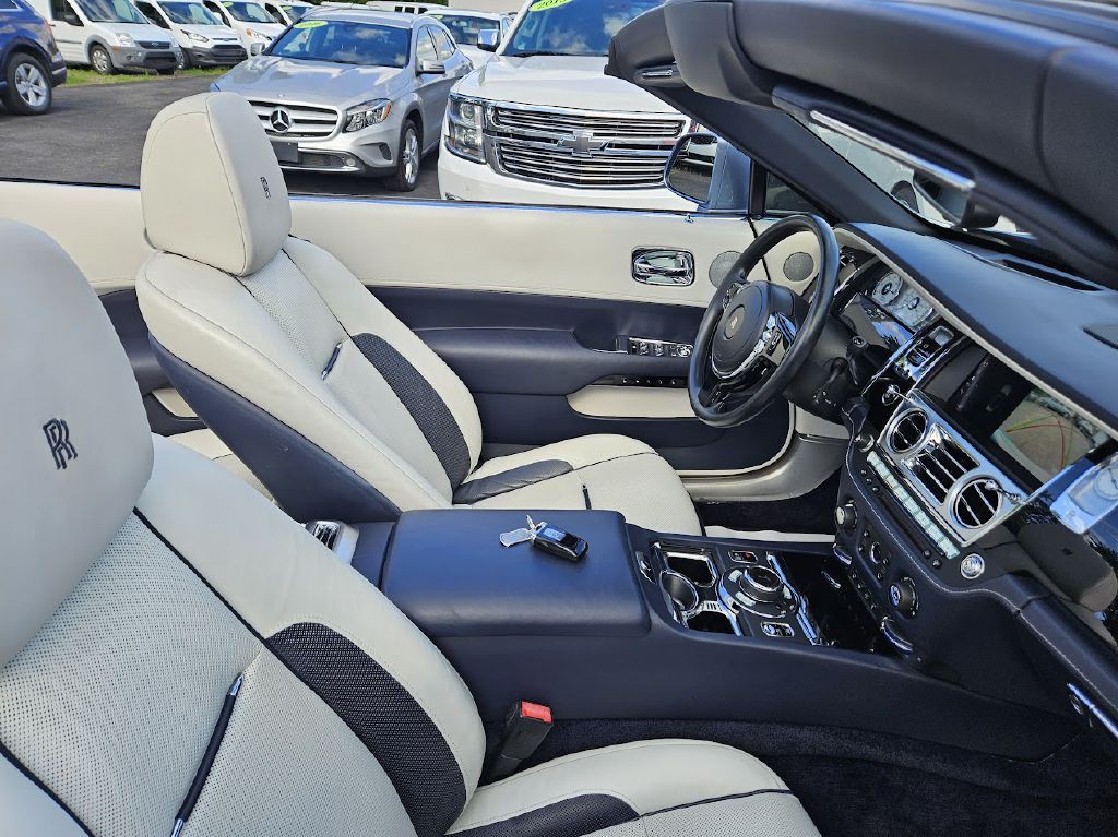 2018 Rolls-Royce Dawn Image 54