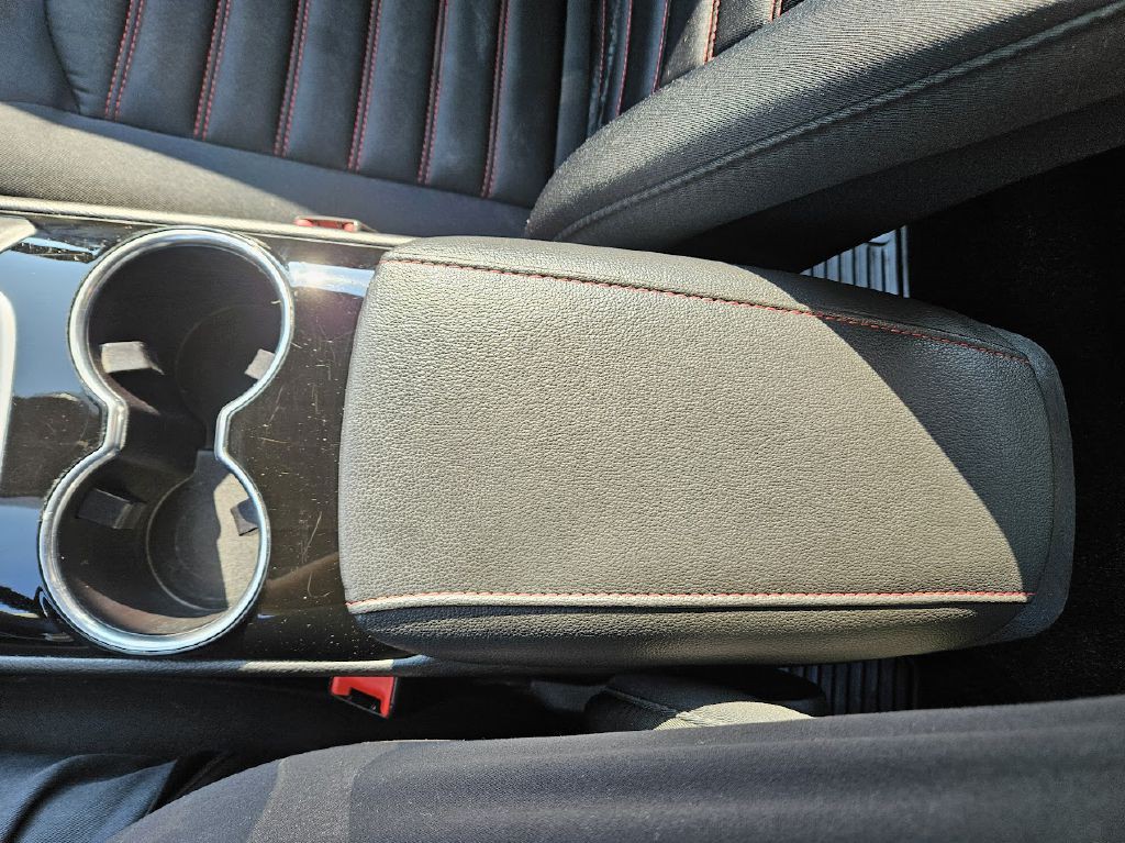 2016 Ford Fusion Image 35