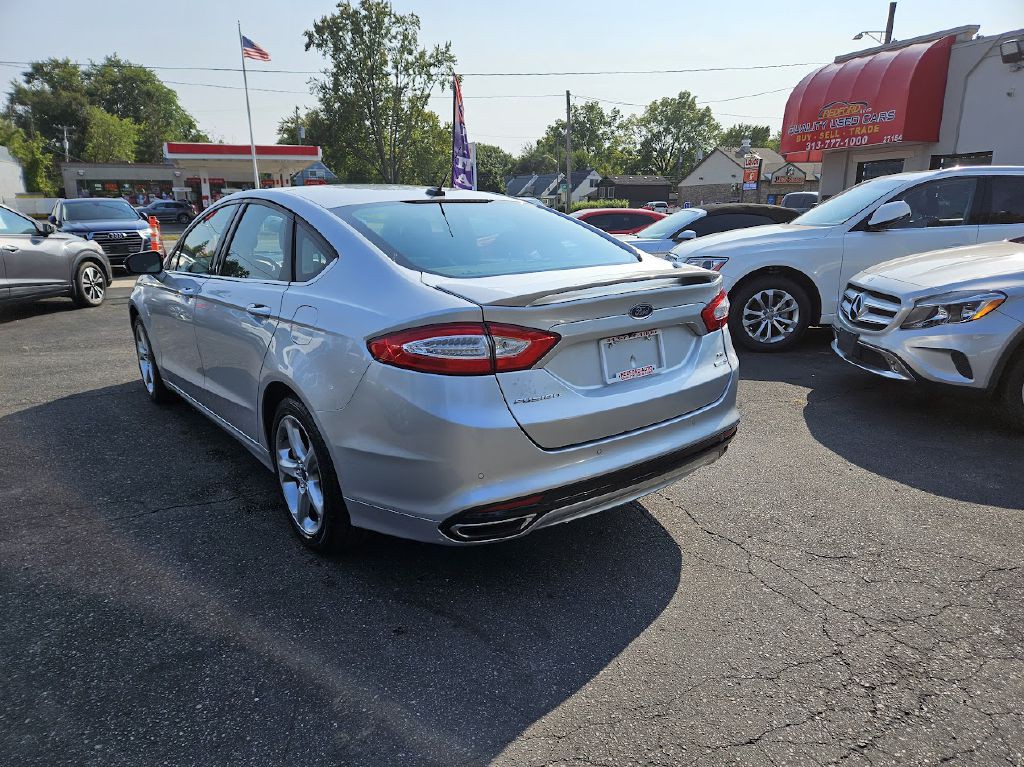 2016 Ford Fusion Image 20