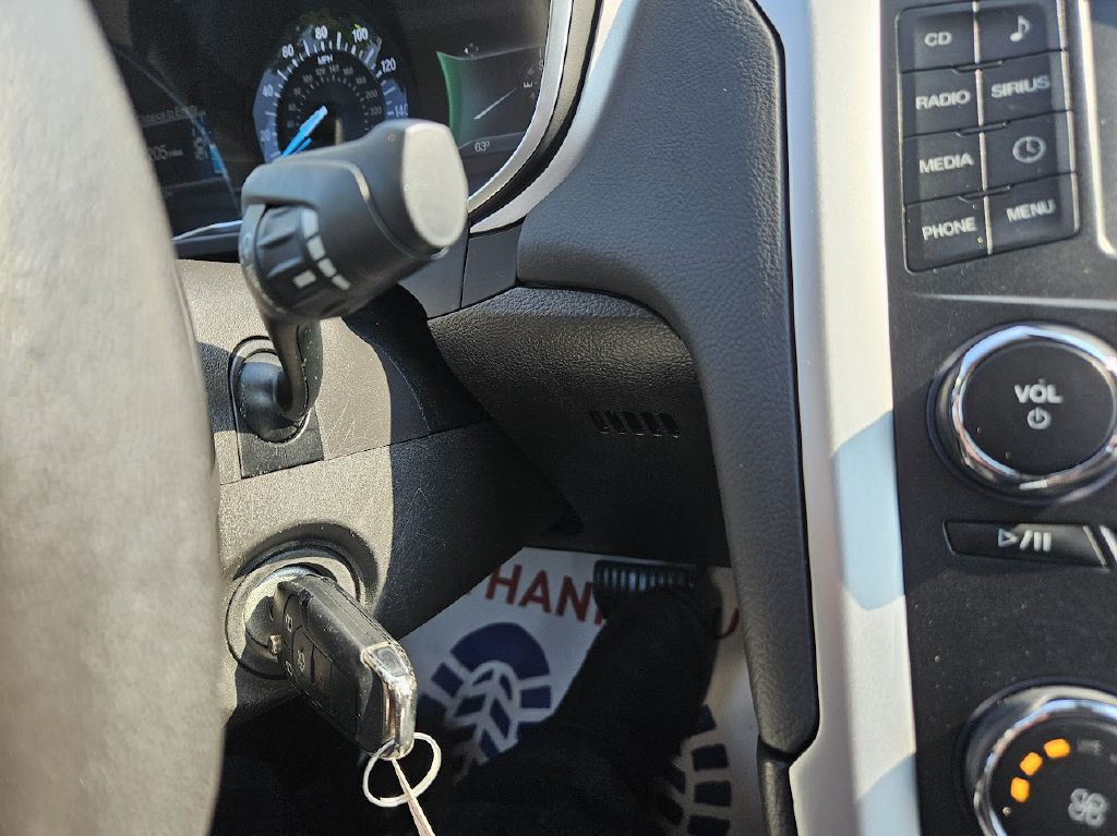 2016 Ford Fusion Image 30