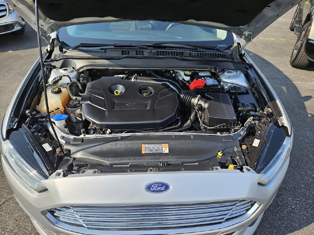 2016 Ford Fusion Image 48