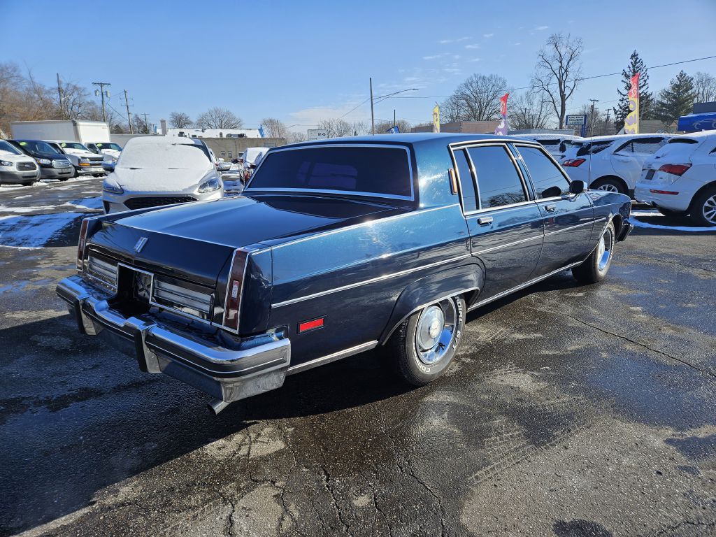 1980 Oldsmobile Ninty-eight Reg Image 8