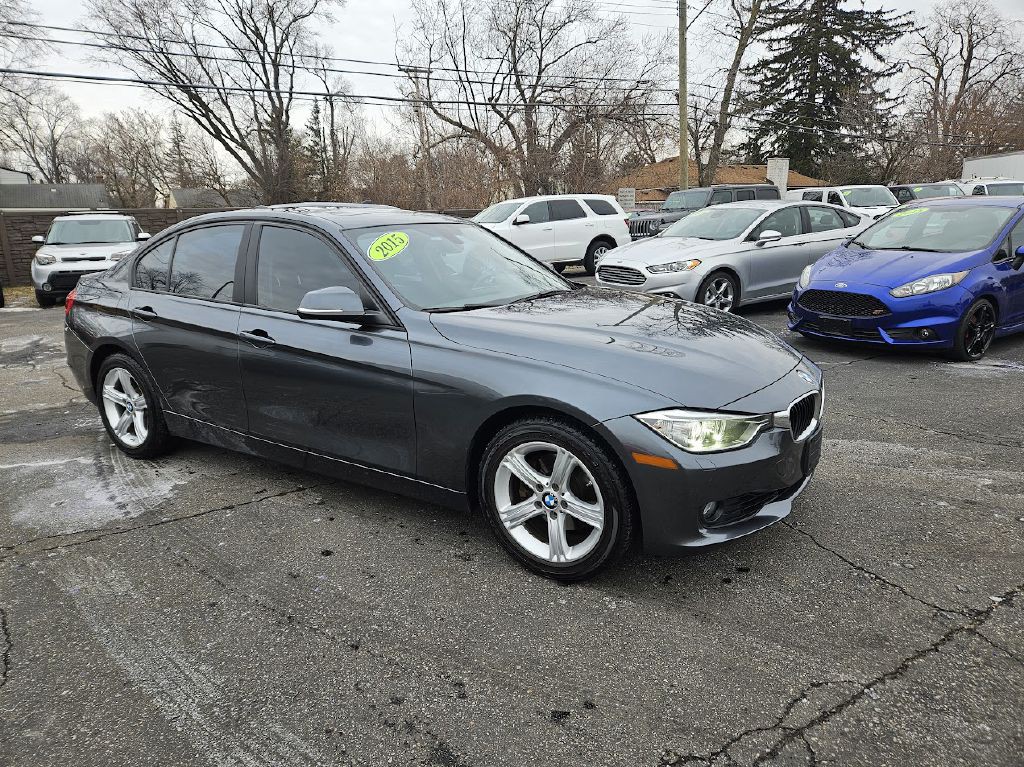 2015 BMW 3 Series Image 6