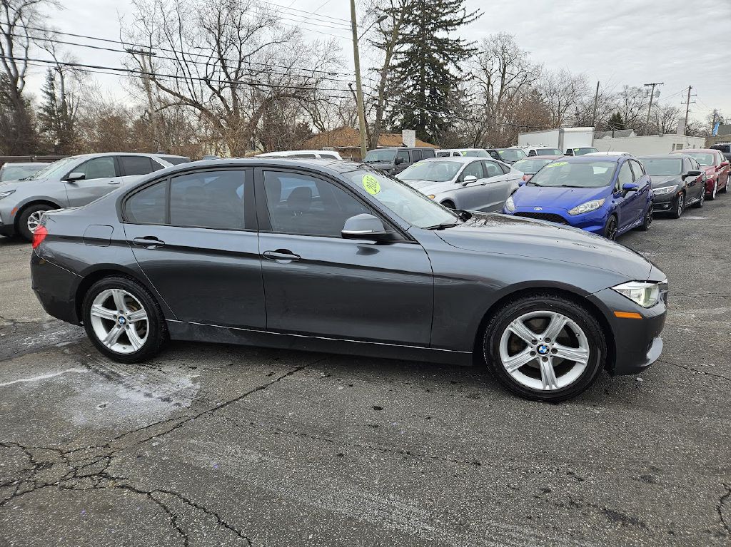 2015 BMW 3 Series Image 7