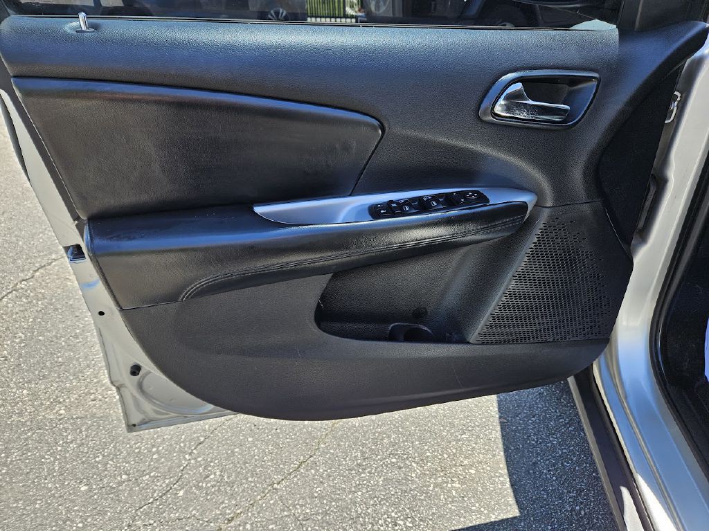 2013 Dodge Journey Image 28