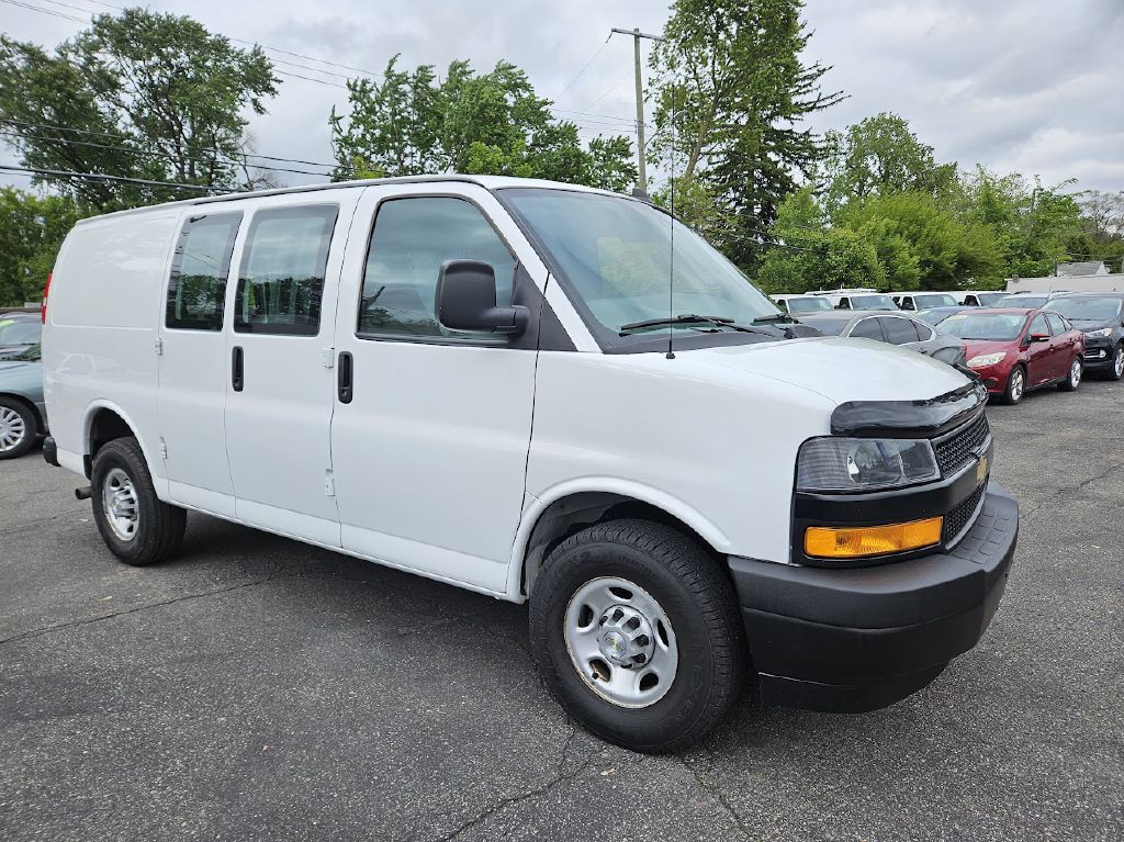 2021 Chevrolet Express Image 1