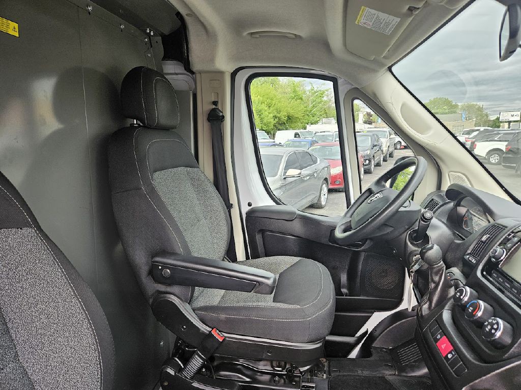 2019 RAM Promaster Image 40