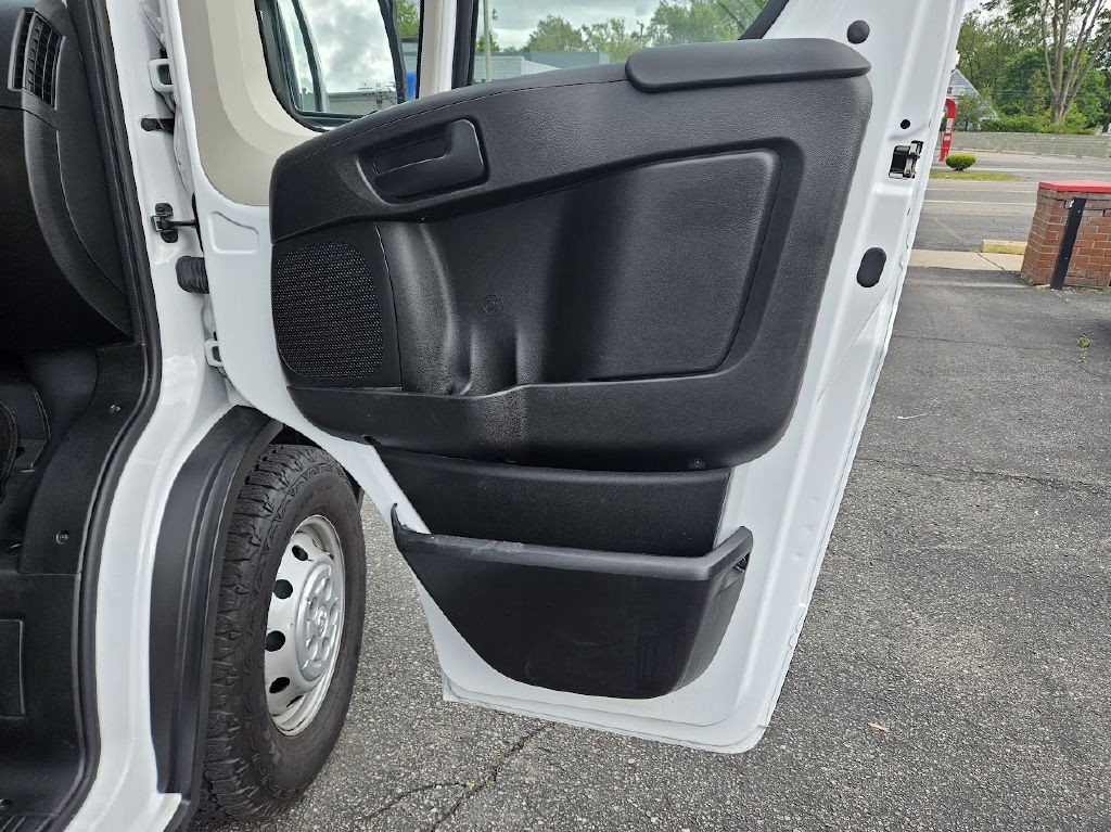 2019 RAM Promaster Image 42