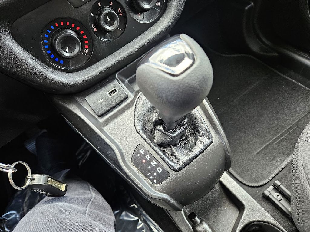 2022 RAM Promaster Image 25