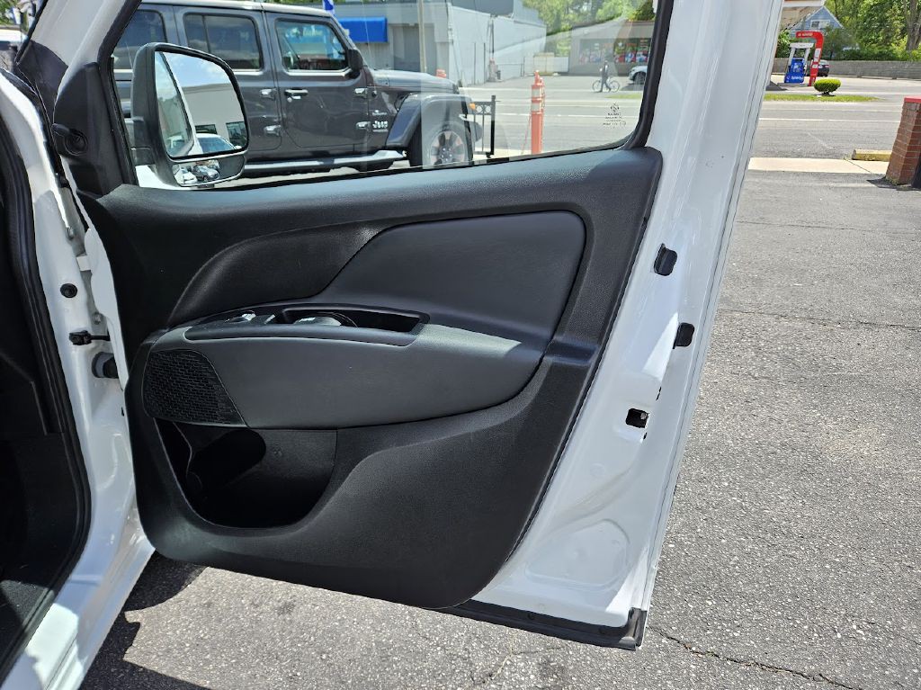 2022 RAM Promaster Image 38