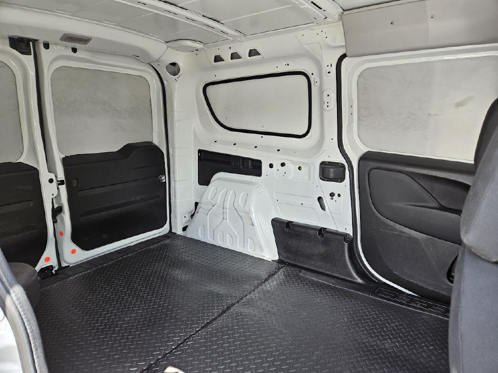 2022 RAM Promaster Image 40