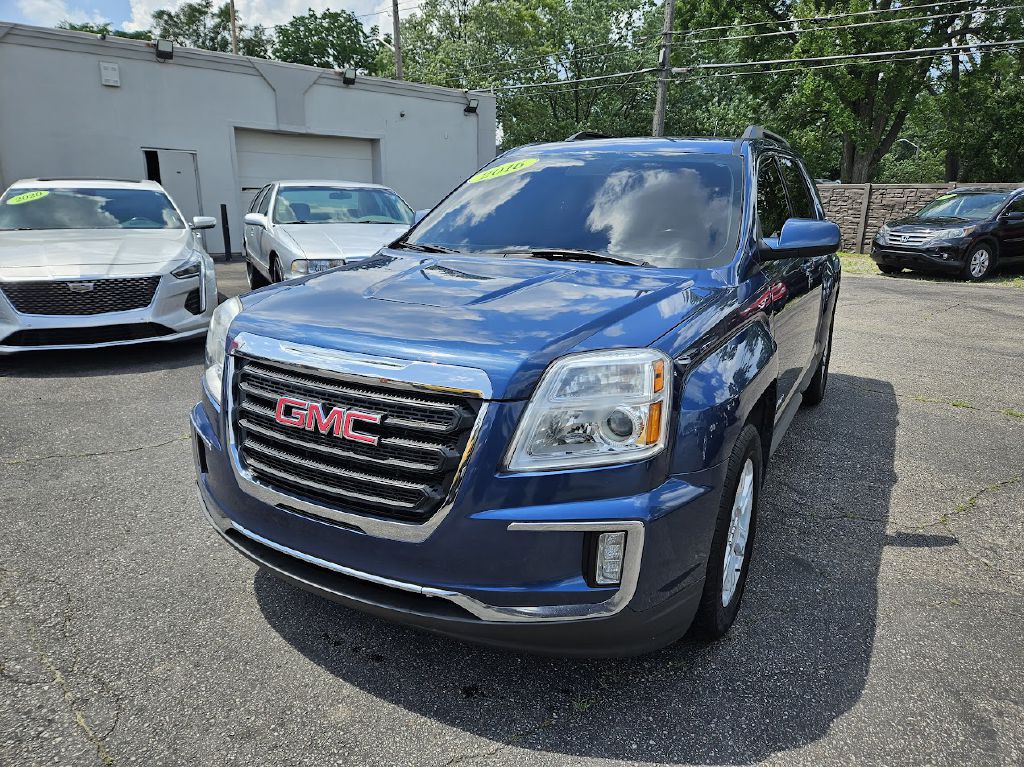 2016 GMC Terrain Image 2