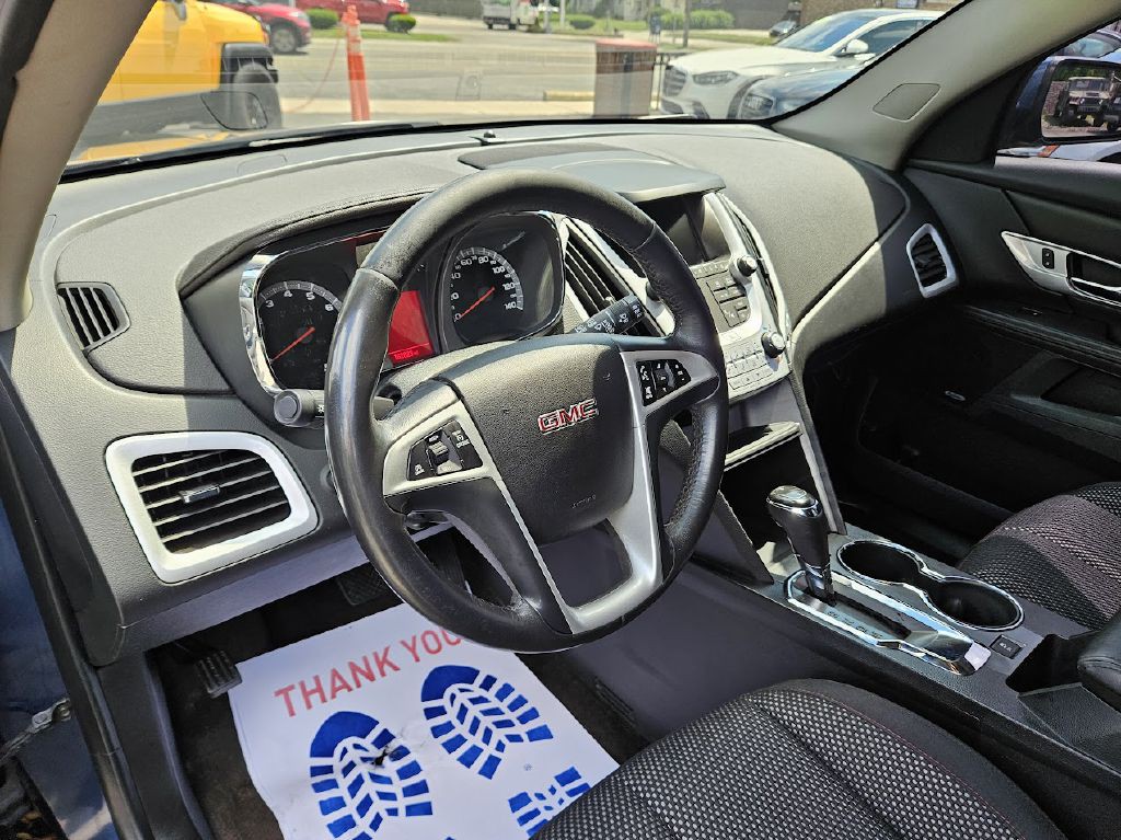 2016 GMC Terrain Image 12