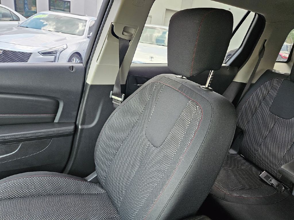 2016 GMC Terrain Image 24