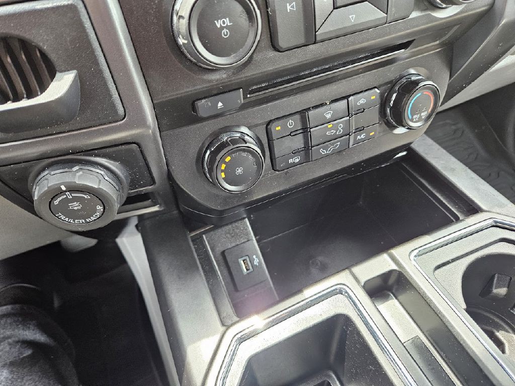 2018 Ford F-150 Image 25