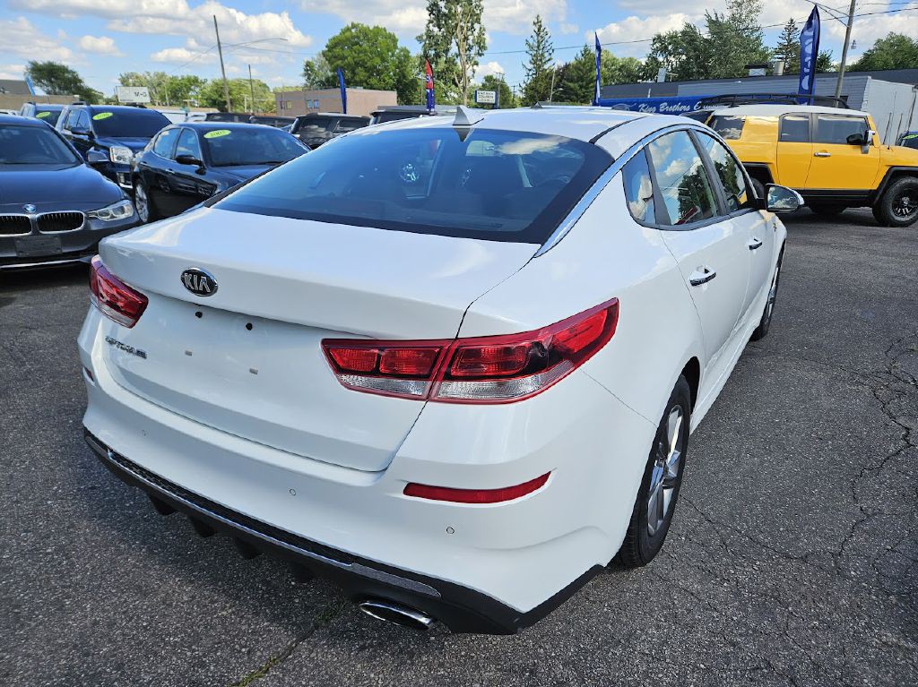 2019 Kia Optima Image 6