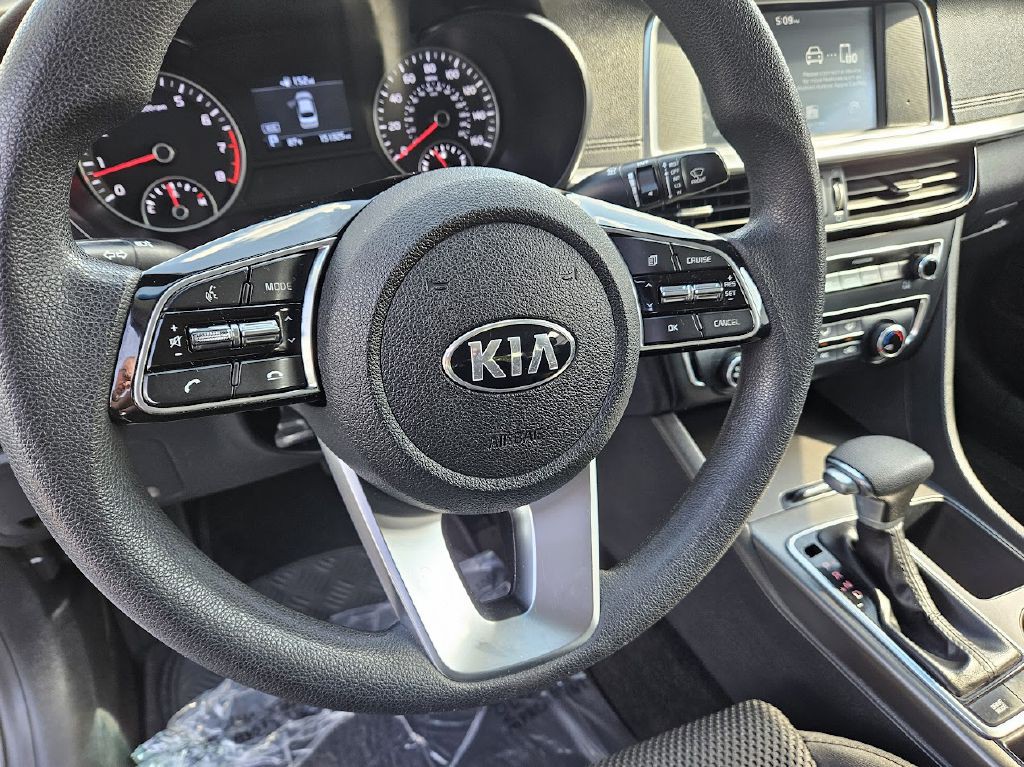 2019 Kia Optima Image 13