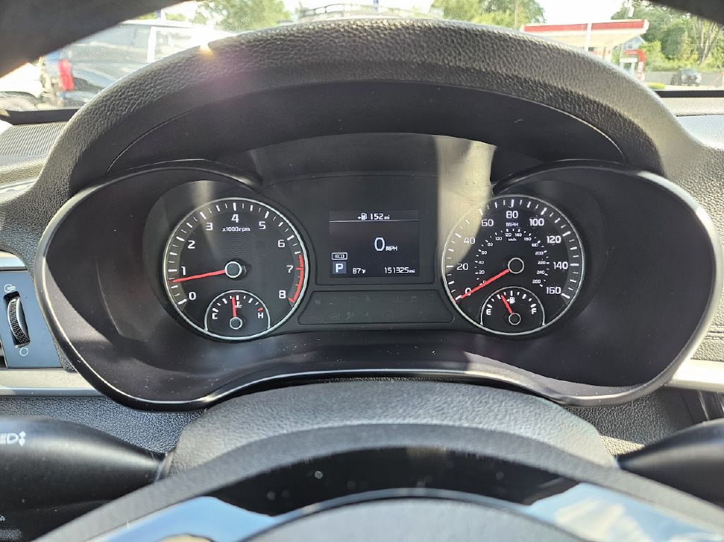 2019 Kia Optima Image 17