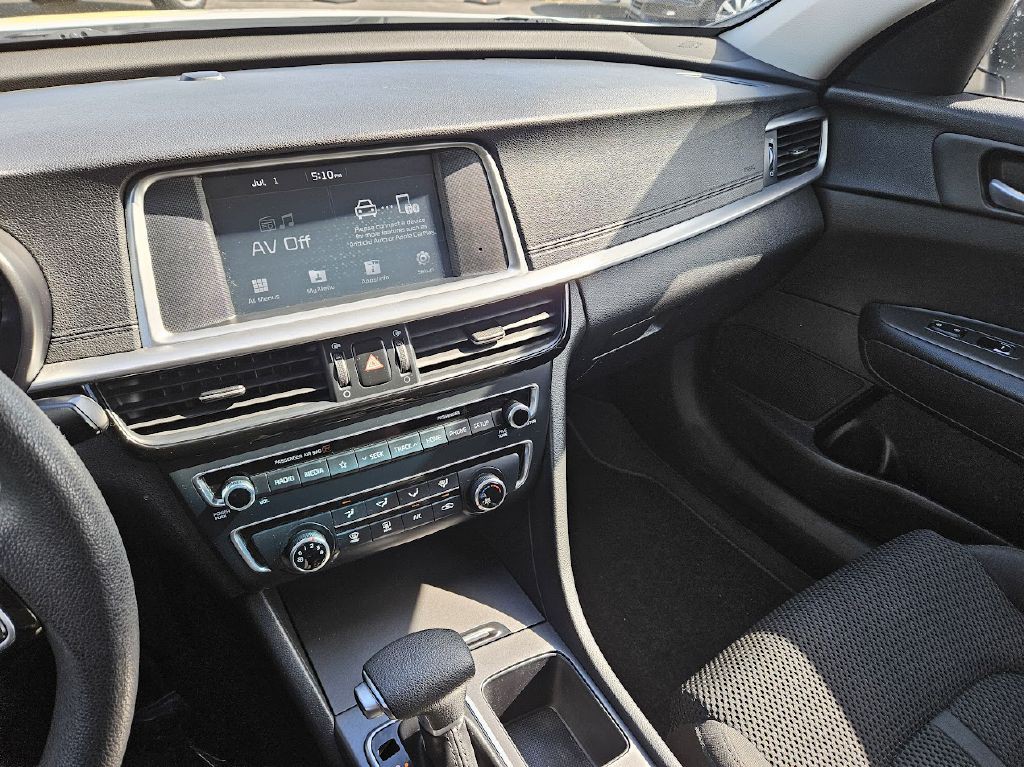 2019 Kia Optima Image 20