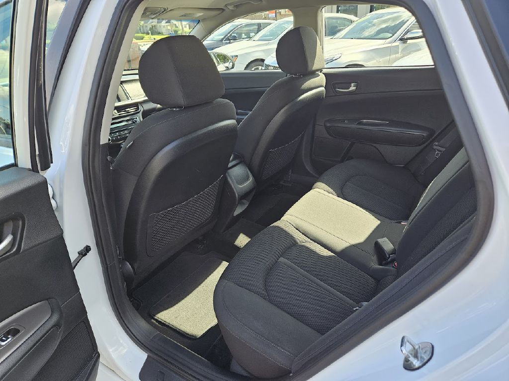 2019 Kia Optima Image 26