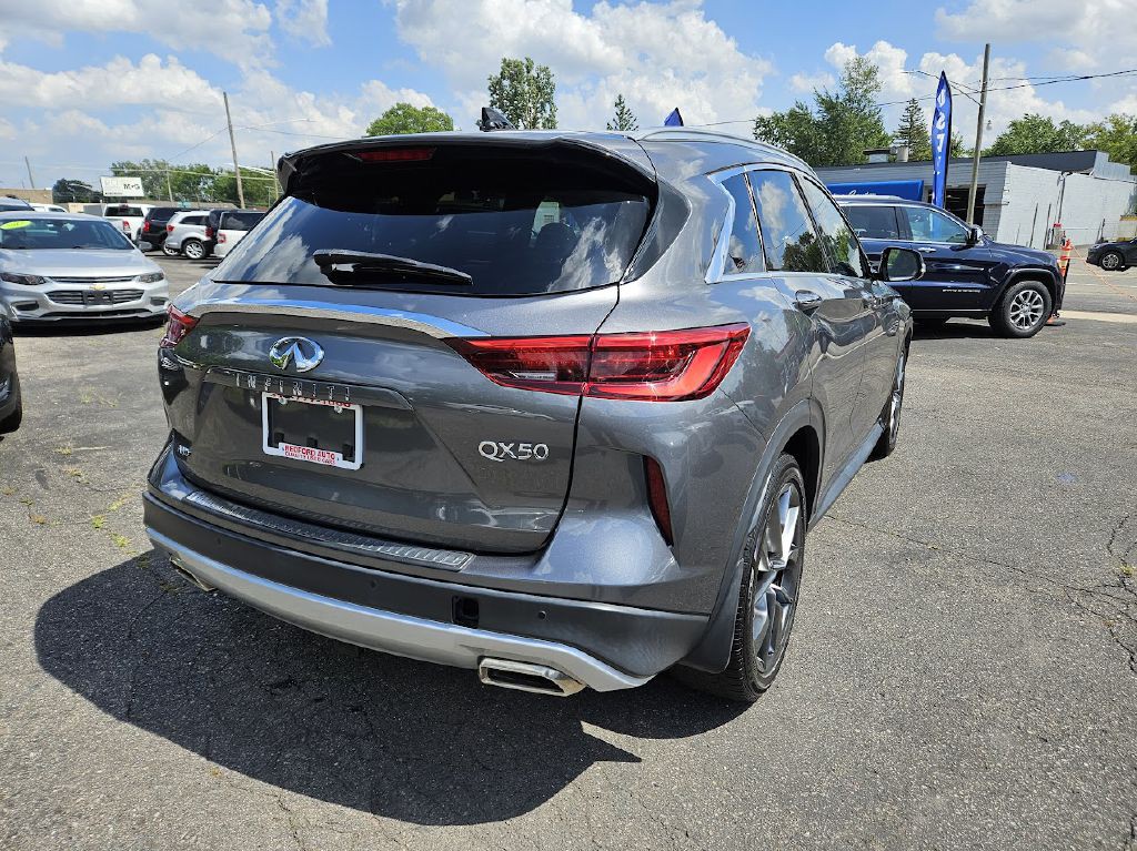 2021 INFINITI QX50 Image 7