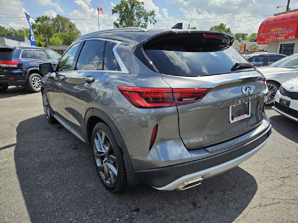 2021 INFINITI QX50 Image 9