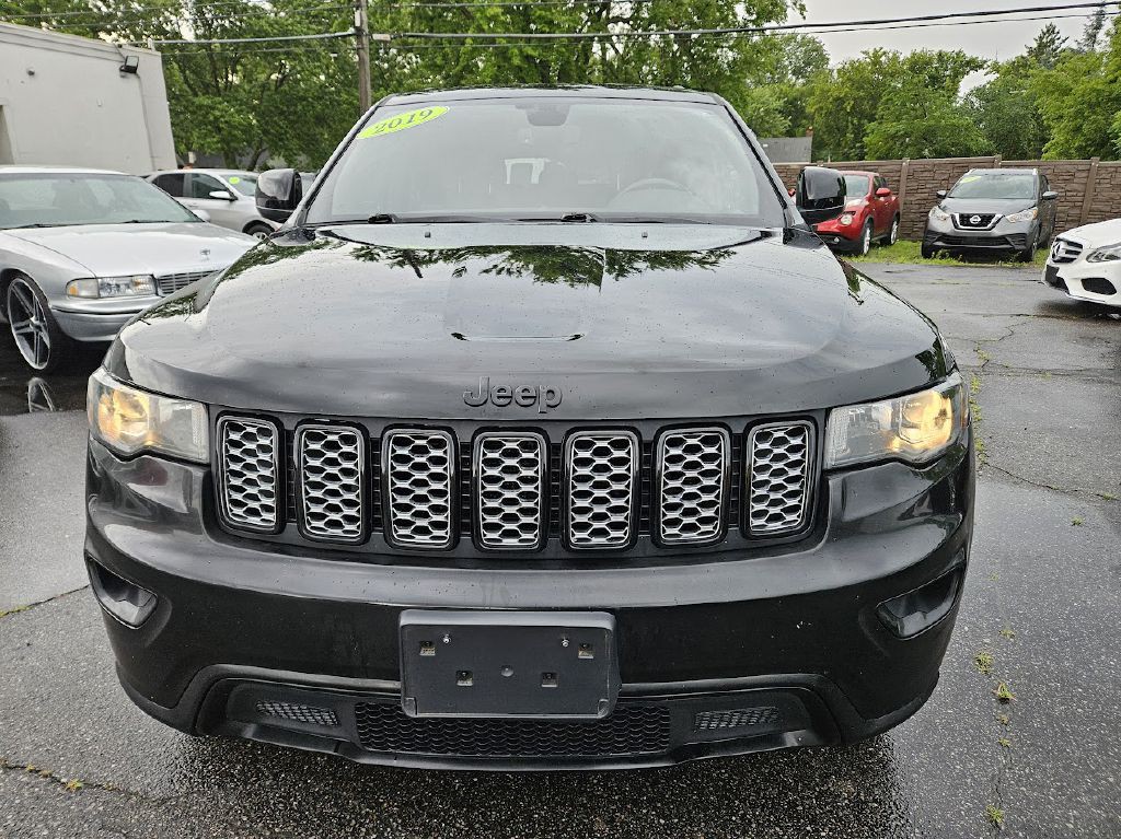 2019 Jeep Grand Cherokee Image 3