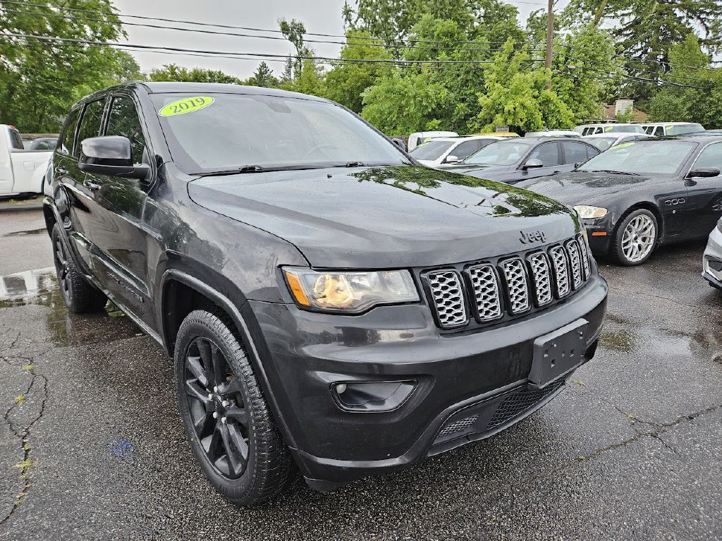 2019 Jeep Grand Cherokee Image 4