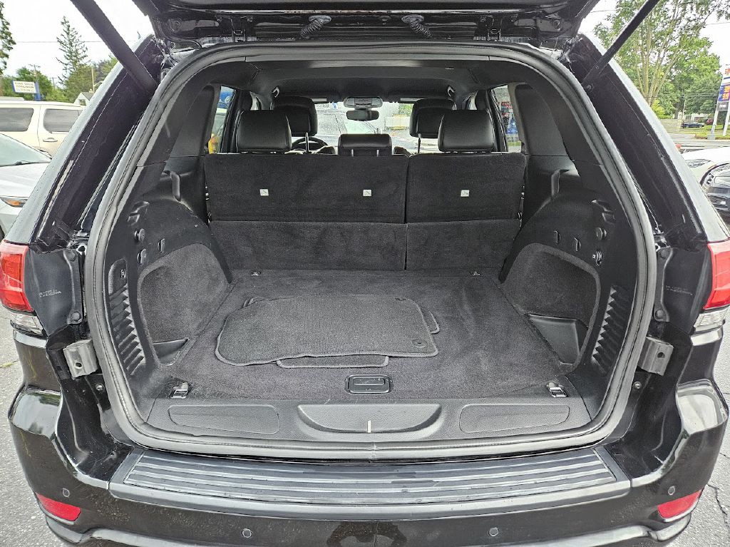 2019 Jeep Grand Cherokee Image 35