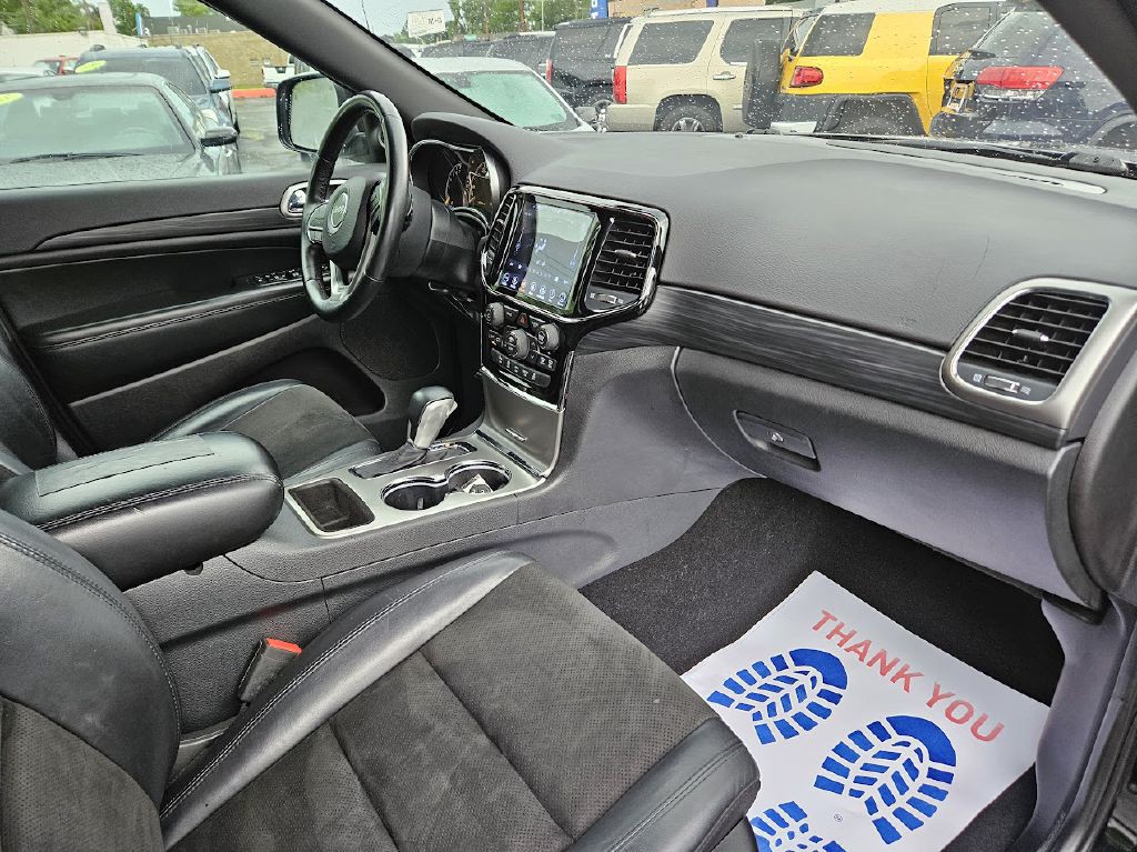 2019 Jeep Grand Cherokee Image 38