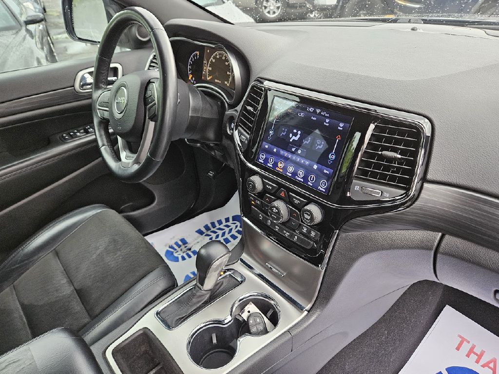 2019 Jeep Grand Cherokee Image 39