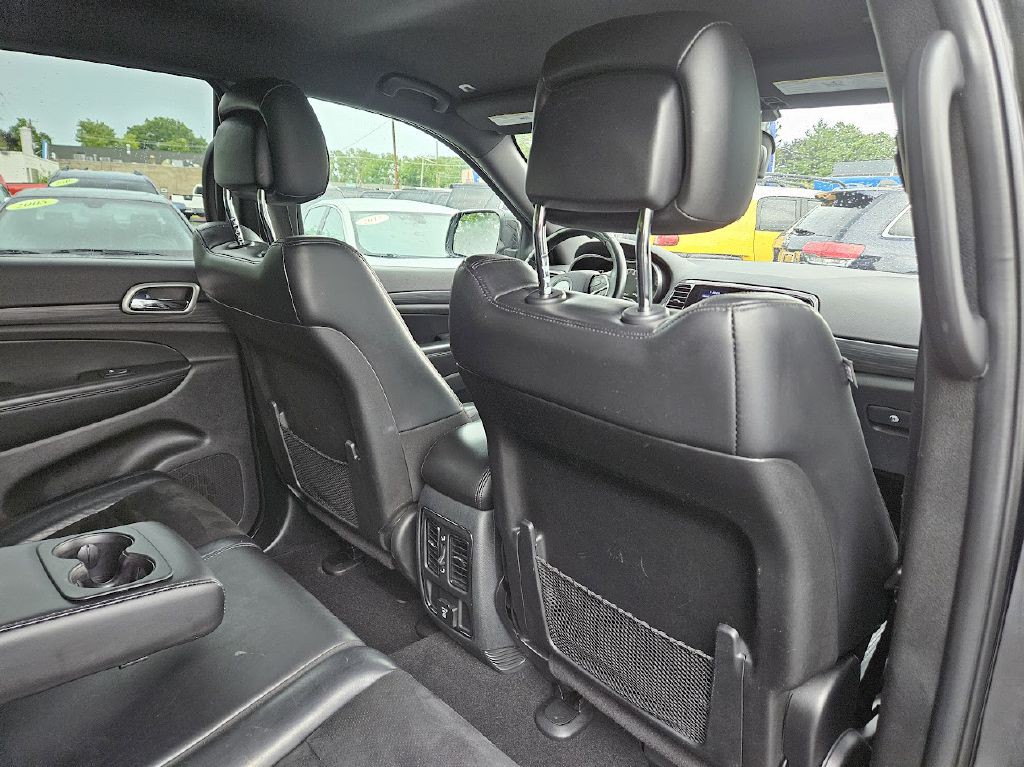 2019 Jeep Grand Cherokee Image 46