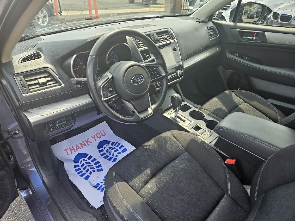 2018 Subaru Legacy Image 12